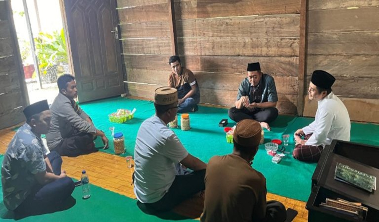 Kapolres Gorontalo Jalin Silaturahmi dengan Ulama di Pondok Pesantren Sirojuth-Tholibiin
