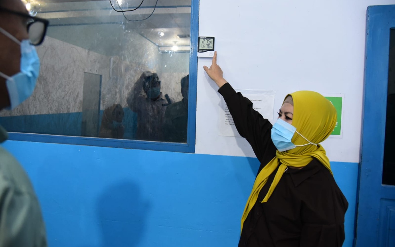 Idah Syahidah Sidak SPPG Hungayonaa, Temukan Sejumlah Catatan Penting Program MBG