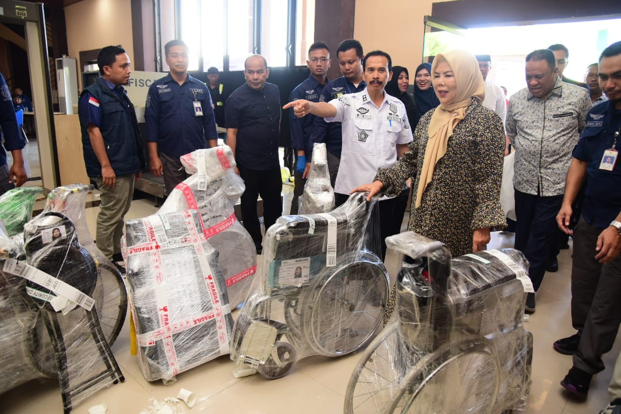 Idah Syahidah Tinjau Langsung Kesiapan Keberangkatan CJH di Asrama Haji Kota Gorontalo