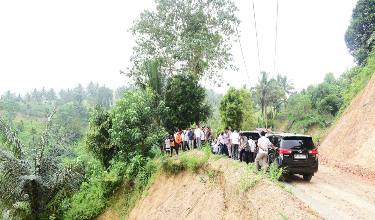 Gubernur Gorontalo Tanggapi Keluhan Jalan Rusak, Siap Realisasikan Perbaikan
