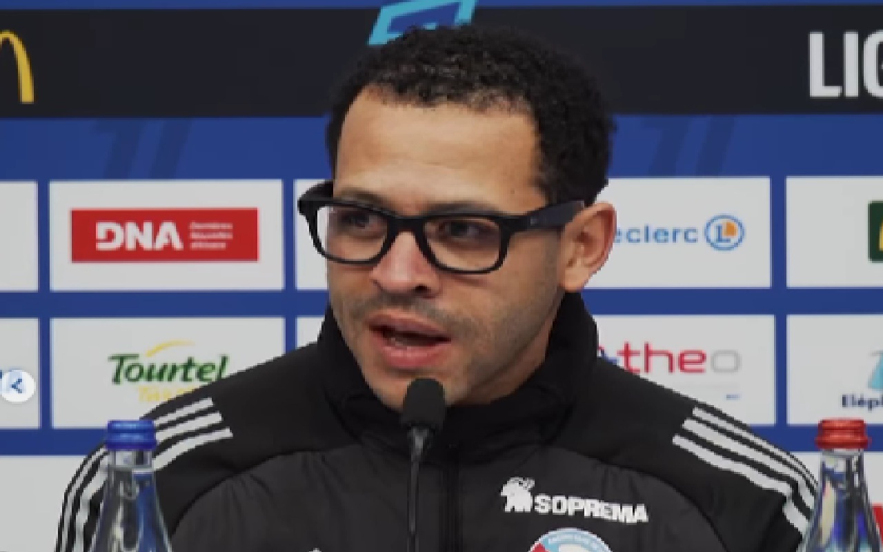 Chelsea Dekati Liam Rosenior, Kesepakatan Masih Berpotensi Gagal?