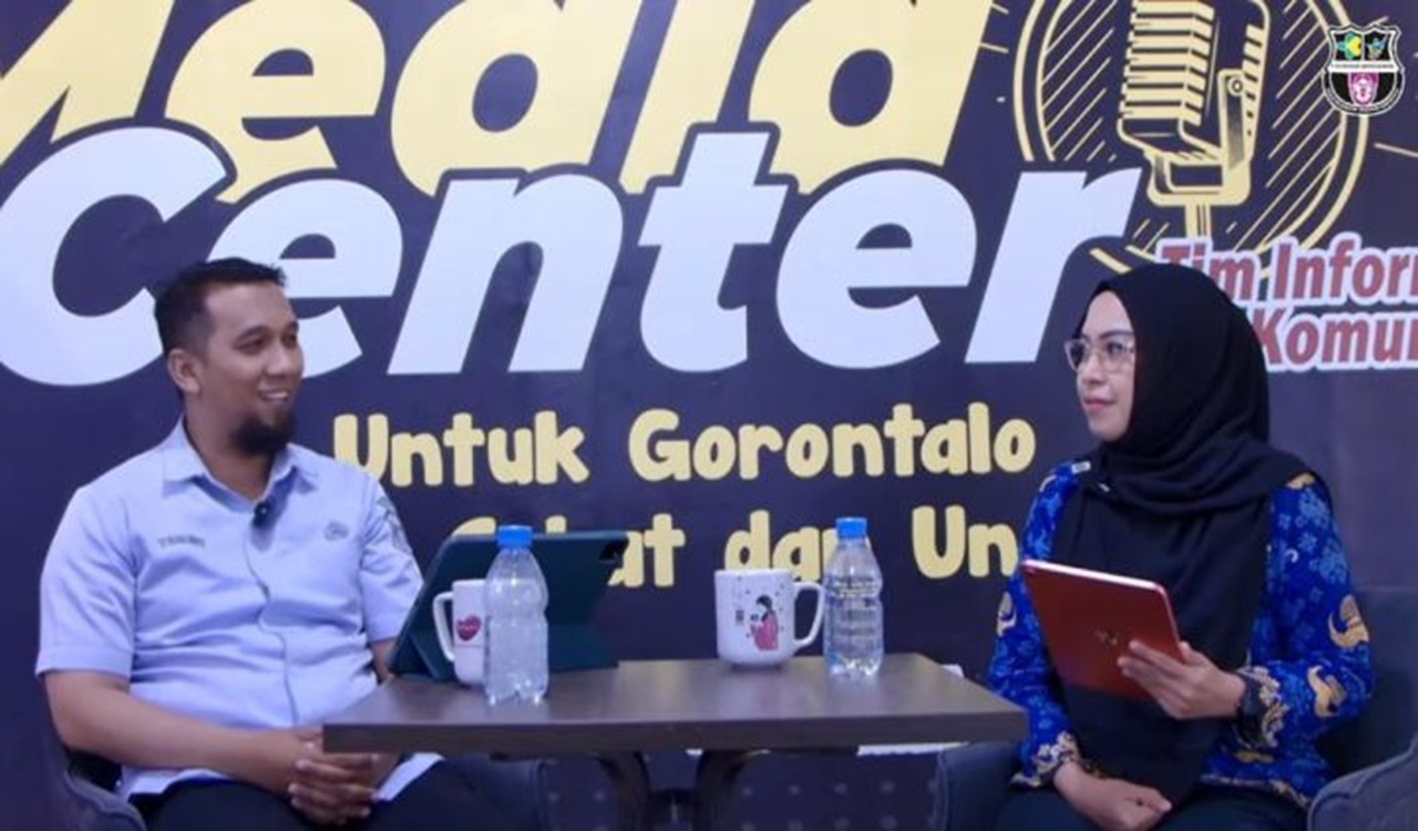 Syahrin Abdul Aziz, Pensiunan Tenaga Kesehatan yang Tetap Mengabdi di Puskesmas Kwandang