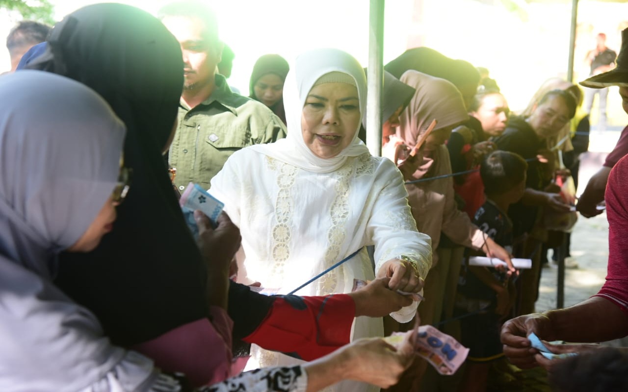 Jelang Nataru, Gorontalo Sediakan 1.000 Paket Pasar Murah: Harga Sembako Cuma Rp95 Ribu