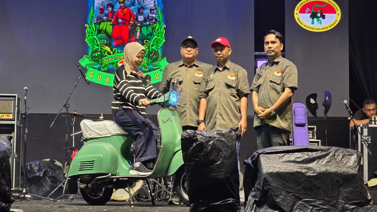 Wagub Gorontalo Ajak Komunitas Vespa Sulawesi Jadi Pelopor Keselamatan Berlalu Lintas
