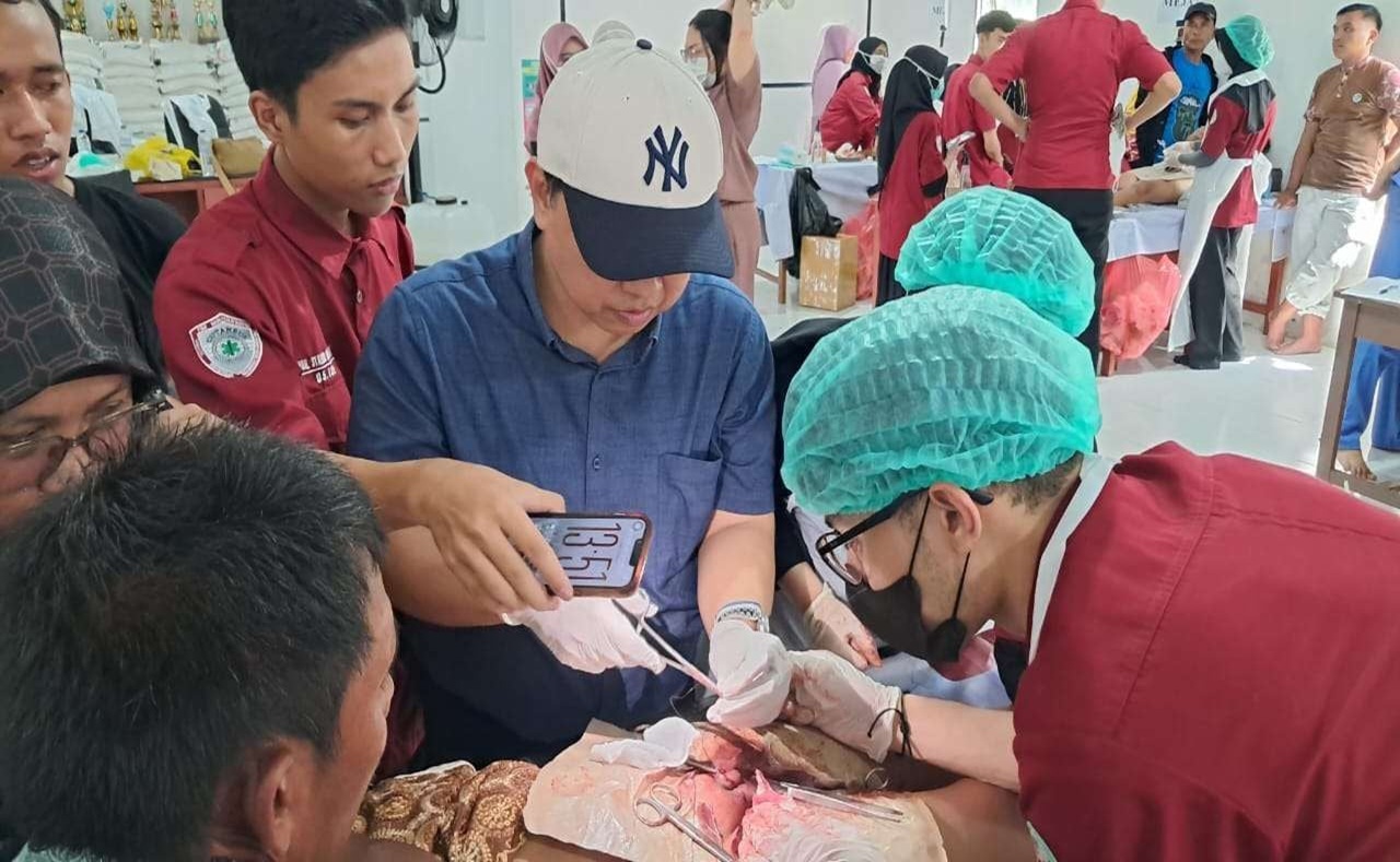 Dekatkan Akses Kesehatan, IDI–IAI Hadirkan Dokter Spesialis dan Sunatan Massal di Barat Gorontalo