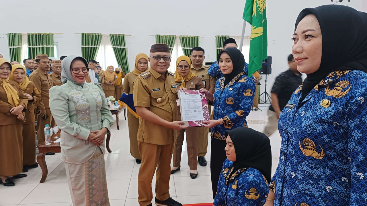 Alhamdulillah! Ratusan ASN yang Lulus CASN Tahun Anggaran 2024 di Pemkab Gorontalo Terima SK Pengangkatan