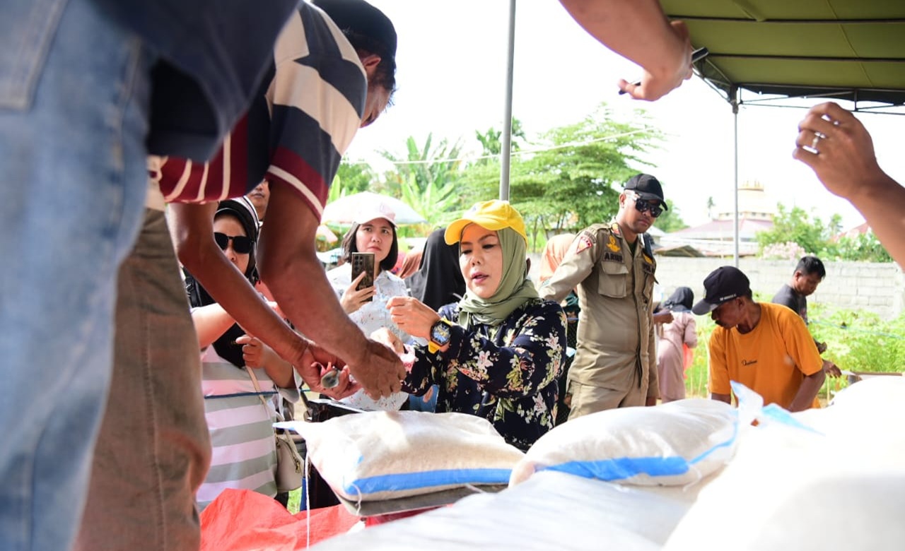 Pemprov Gorontalo Gelar Pasar Murah Bersubsidi, Idah Syahidah Pastikan Warga Terbantu