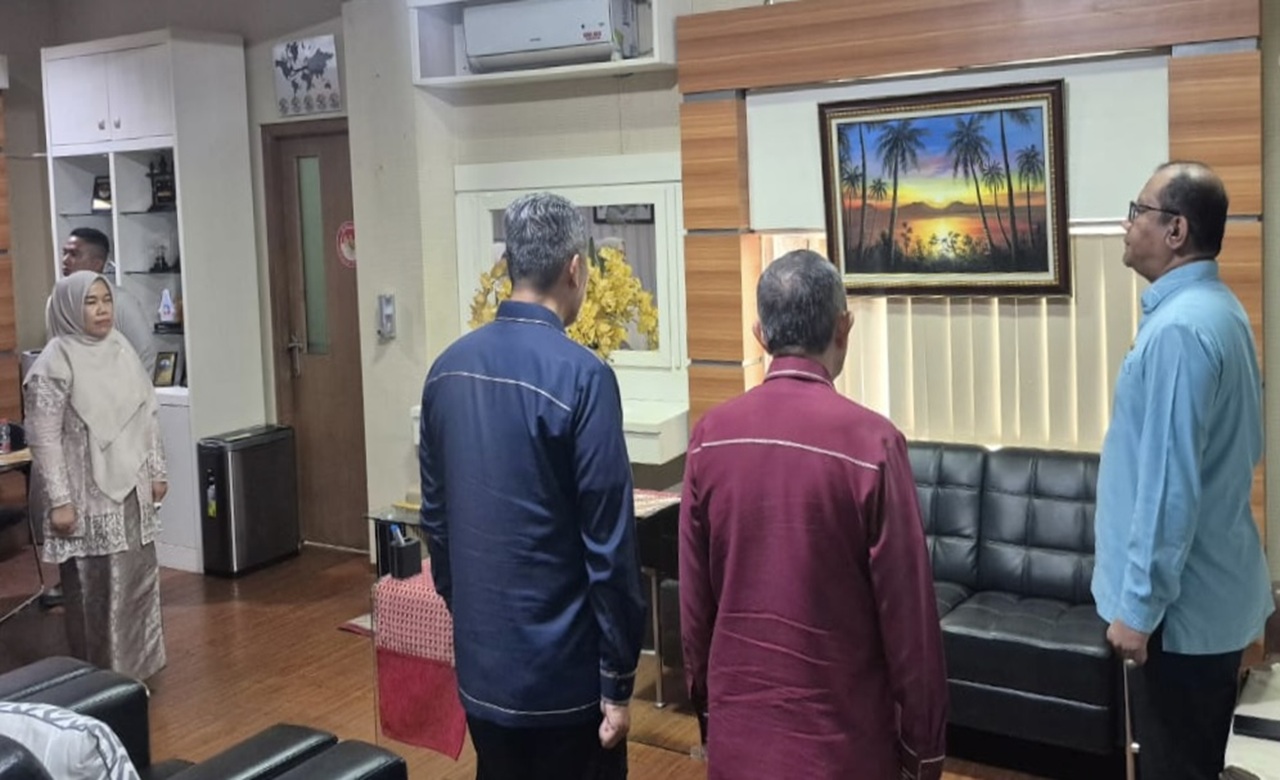 Resmi! Zulpina A. Halid Diangkat Jadi Kepala Sekolah SLB Kota Gorontalo, Ini Pesan Sekda Sofian Ibrahim