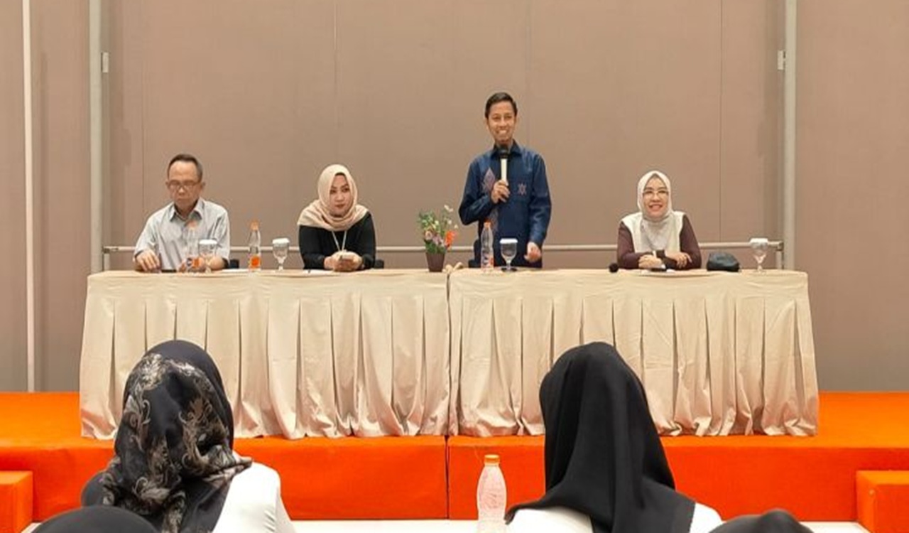 Dinkes Gorontalo Resmi Tutup Pelatihan Pelayanan Kontrasepsi untuk Dokter dan Bidan