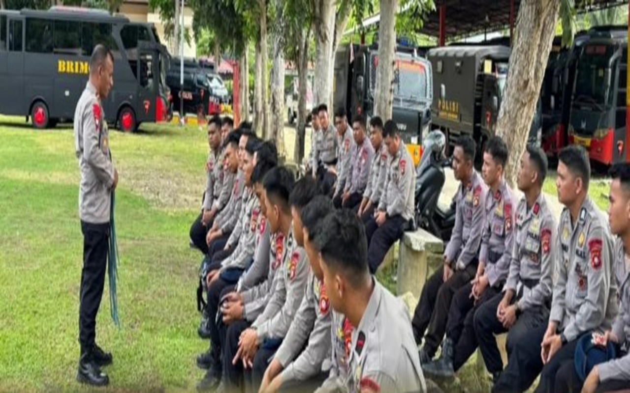 Latihan SAR Darat: Brimob Gorontalo Mantapkan Teknik Pencarian dan Evakuasi Korban