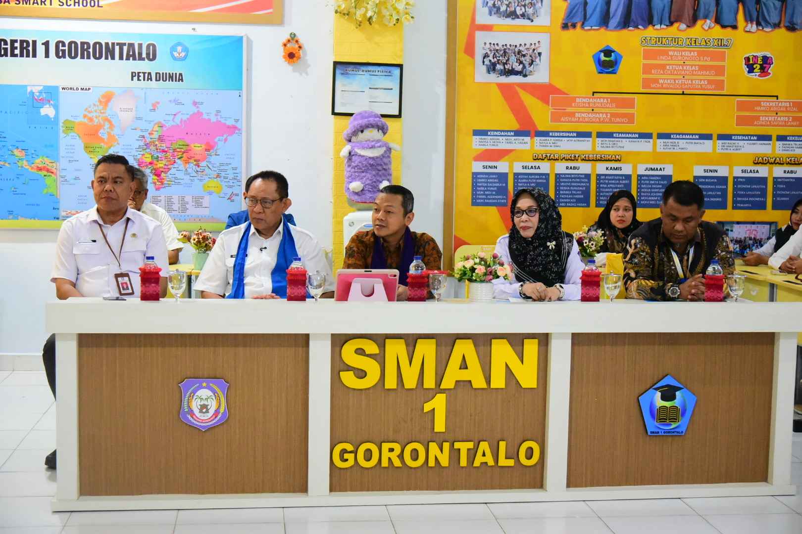 Wamen Dikdasmen Tinjau Program Pendidikan Jarak Jauh di Gorontalo