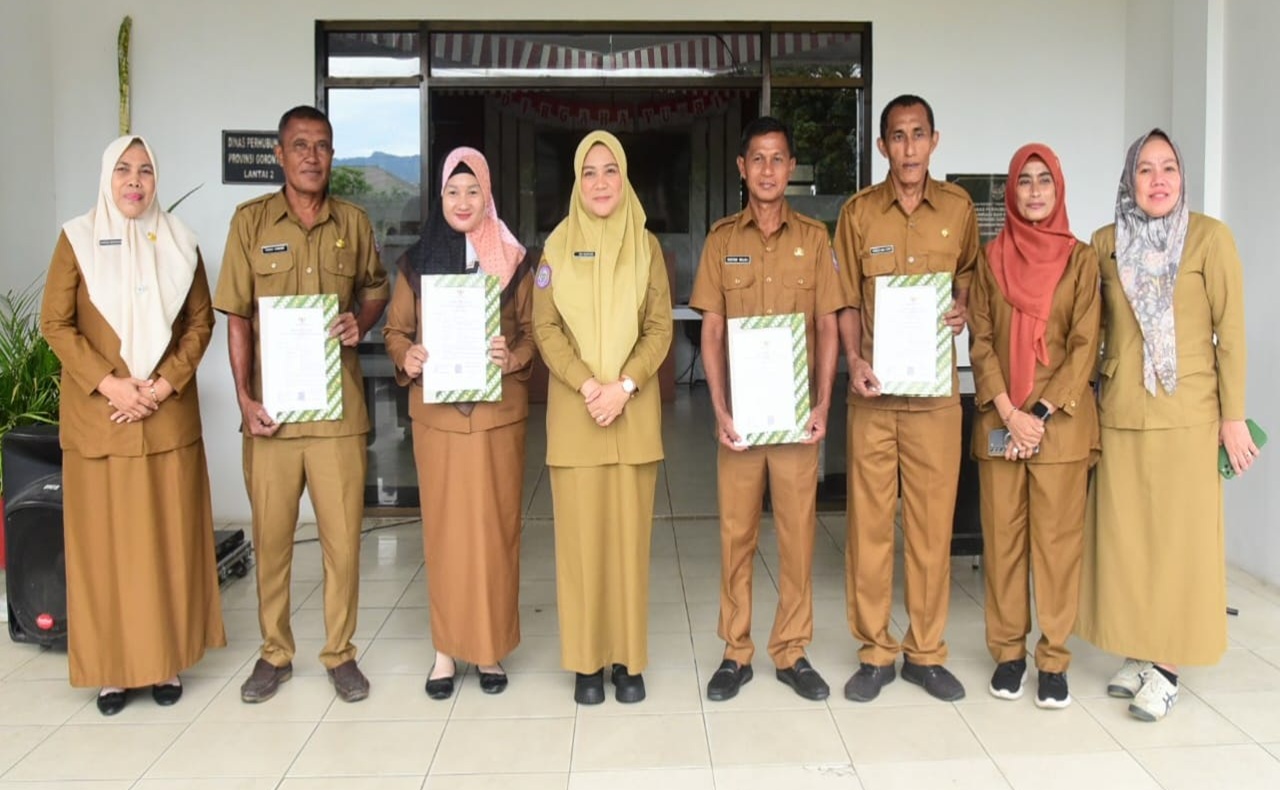 SK Pengangkatan 45 PPPK-PW Diserahkan, Wujud Dukungan Terhadap Kinerja Pegawai