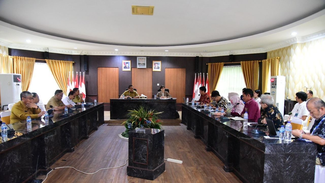 Gusnar Ismail Ajak JICA Aktif dalam Upaya Penyelamatan Danau Limboto