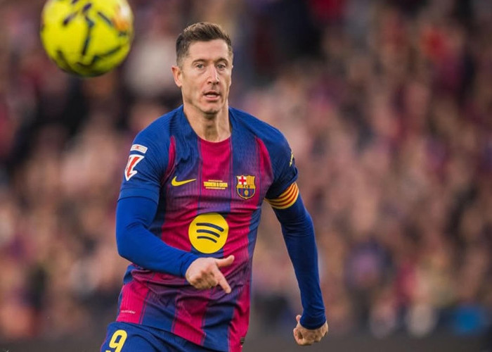 Lewandowski Tolak Kontrak Fenerbahce, Masa Depannya di Barcelona Makin Menggantung