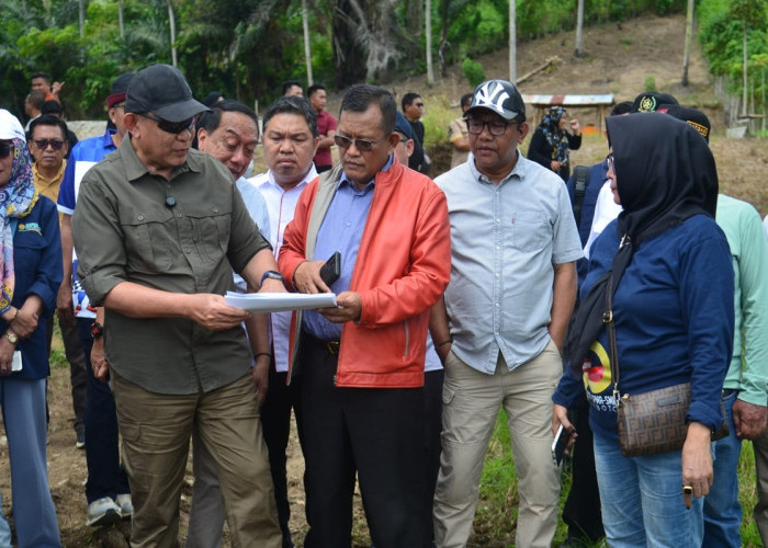 Hilirisasi Ayam Terintegrasi Dikebut! Gusnar Ismail dan Satgas Nasional Cek Kesiapan Lahan