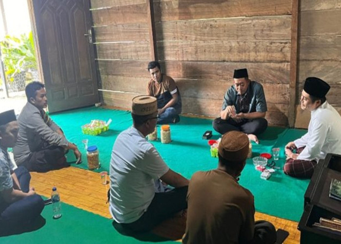 Kapolres Gorontalo Jalin Silaturahmi dengan Ulama di Pondok Pesantren Sirojuth-Tholibiin