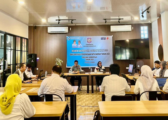 Kominfotik Gorontalo Laksanakan Review dan Verifikasi Data Daerah 2024–2025