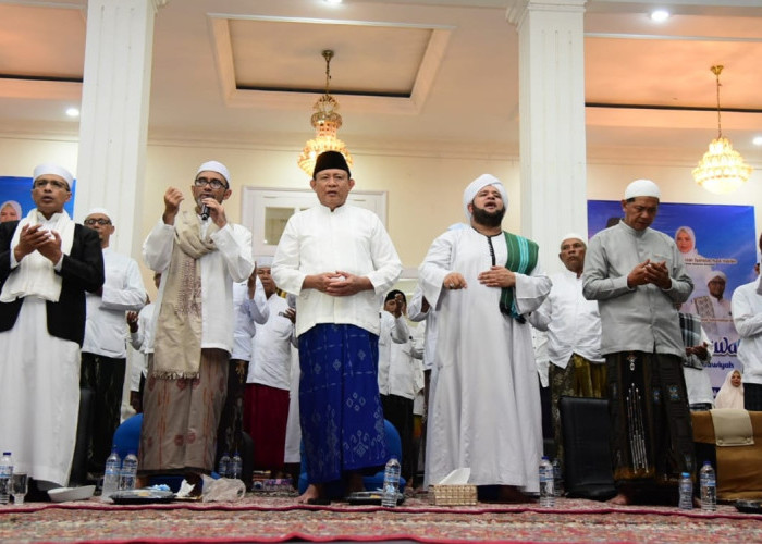 Gusnar Ismail Ajak Warga Gorontalo Hidupkan Sunnah Nabi Lewat Gorontalo Bershalawat