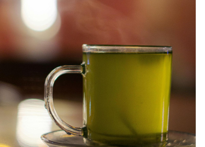 Teh Hijau dan Kesehatan Tubuh: Tips Ahli Gizi untuk Mencegah Penyakit Kronis dan Menjaga Imunitas