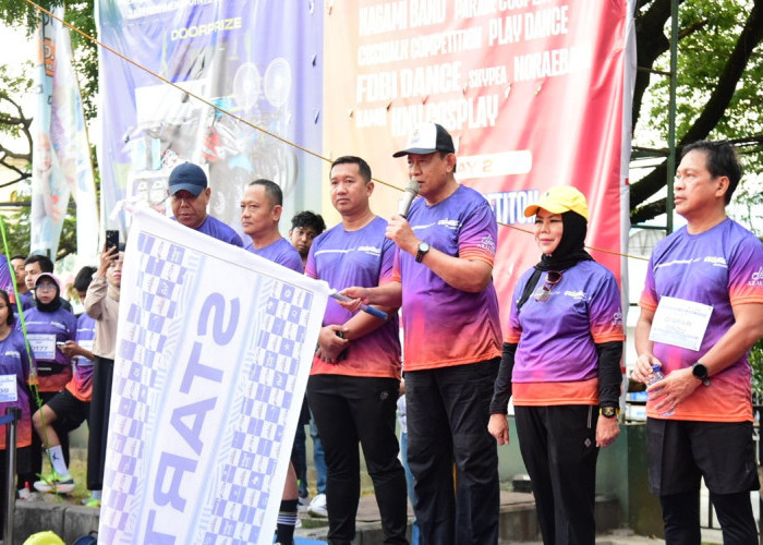 Gusnar Ismail dan Idah Syahidah Resmi Lepas 2.000 Peserta Fun Run 5K Citifoodfest