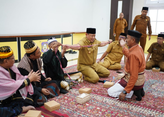 Gusnar Ismail: Tradisi Momayango Jadi Penentu Pembangunan Masjid Raya Gorontalo