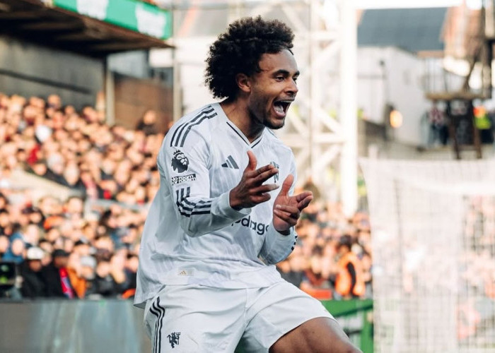 Joshua Zirkzee di Persimpangan Karier, AS Roma Menunggu Keputusan Manchester United