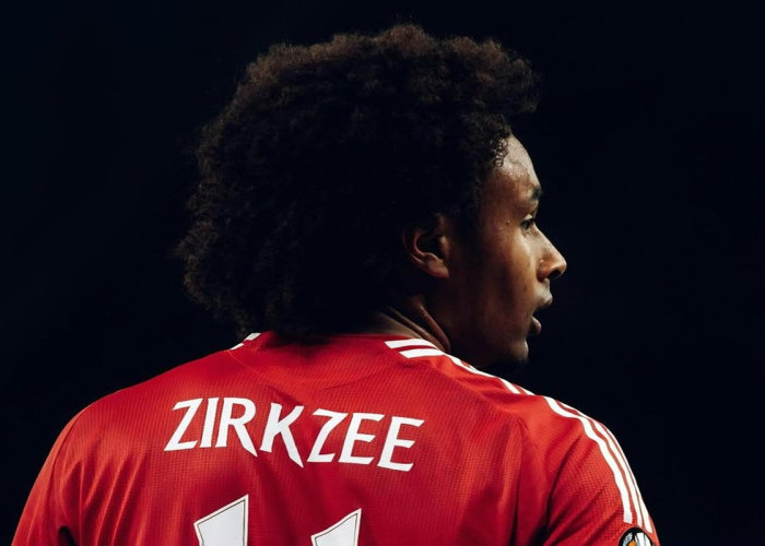 Efek Pemecatan Ruben Amorim: Joshua Zirkzee Batal Hengkang dan Dapat Kesempatan Baru di MU