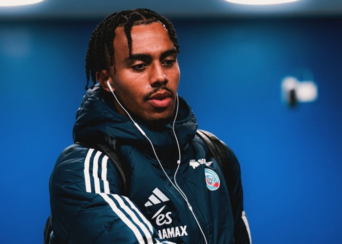 Chelsea Pimpin Perburuan Guela Doue, Bek Serbabisa Strasbourg yang Jadi Incaran Banyak Klub