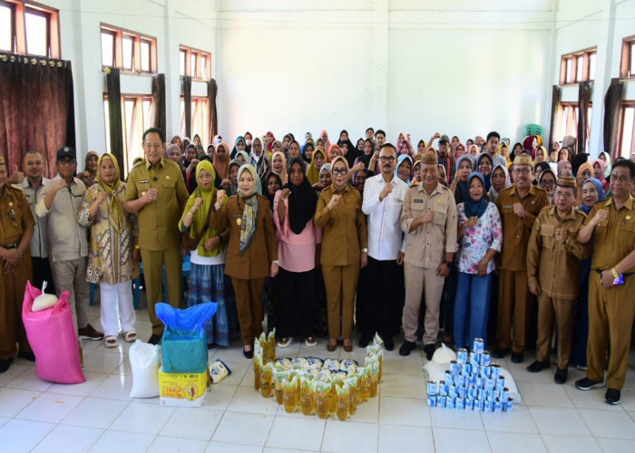 Pemprov Gorontalo Salurkan Bantuan Rp221 Juta untuk 221 UMKM di Gorontalo Utara