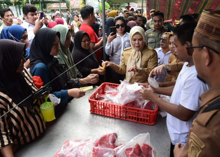 Pasar Murah Bersubsidi Gorontalo 2025 Resmi Ditutup, Warga Telaga Biru Nikmati Harga Pangan Super Murah