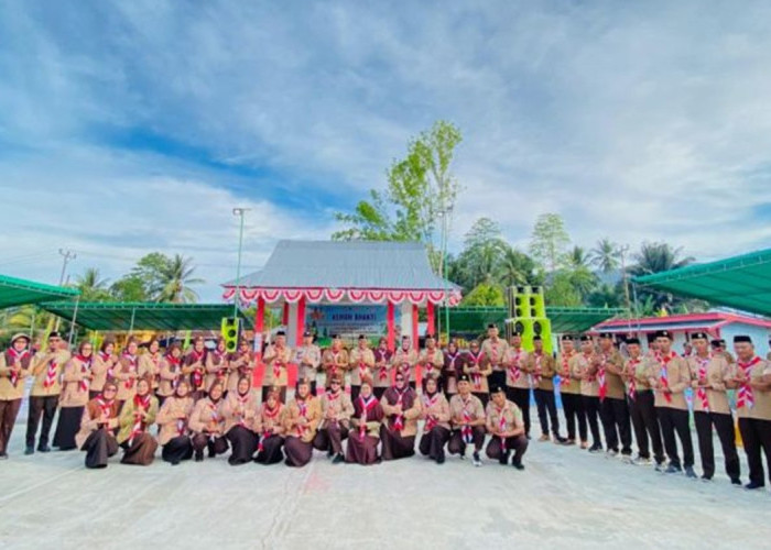 Kwarcab Pramuka Kabupaten Gorontalo Lantik Mabi dan Pimpinan SBH Bongomeme Masa Bakti 2025–2028