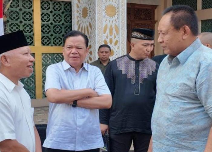 Gubernur Gorontalo Gusnar Ismail Antarkan Jenazah Hardi Sidiki Pulang ke Kampung Halaman