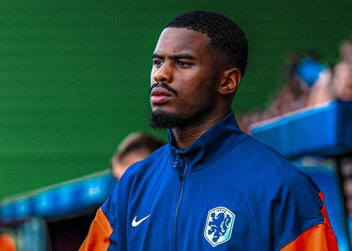 RESMI! Chelsea Capai Kesepakatan Transfer Jorrel Hato dari Ajax Senilai 40 Juta Euro
