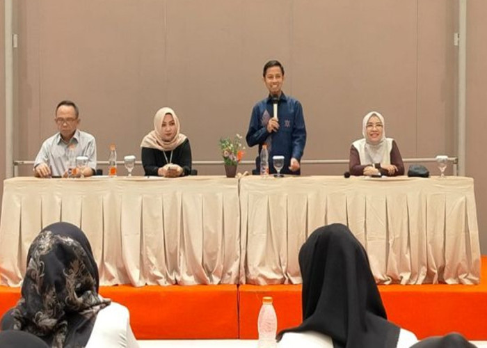 Dinkes Gorontalo Resmi Tutup Pelatihan Pelayanan Kontrasepsi untuk Dokter dan Bidan