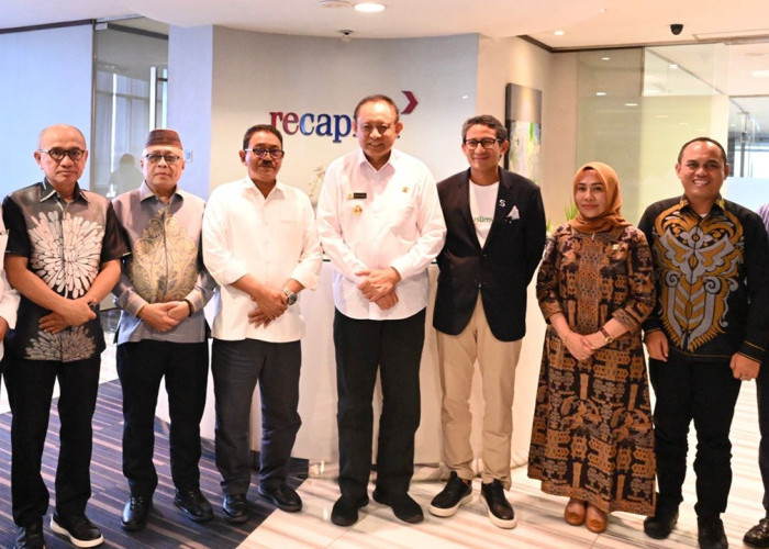 Gusnar Ismail dan Sandiaga Uno Bahas Potensi Pendirian Bank Daerah