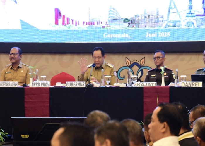 Gusnar Ismail Sebut Penyaluran Bansos dan TPG Penting: Harus Ditangani Dengan Cermat!