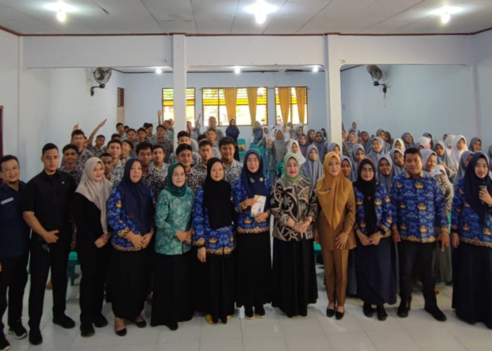 Ketua TP PKK Provinsi Gorontalo Ajak Para Siswa Jadi Generasi yang Cakap Digital