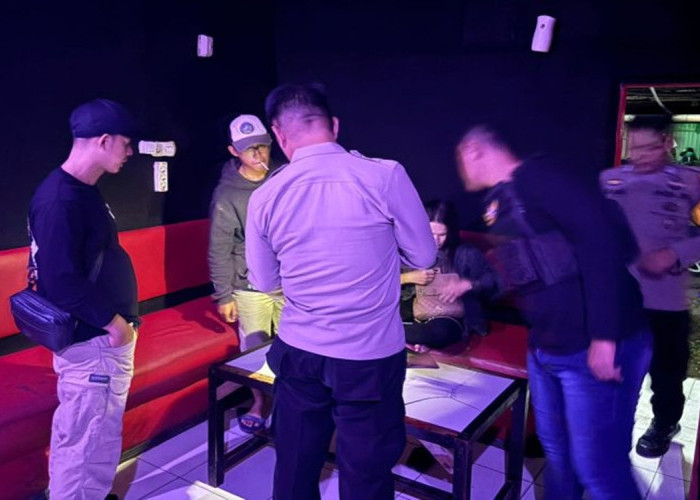 Polsek Tapa Gelar Patroli KRYD, Sasar Tempat Hiburan Malam Demi Keamanan Warga